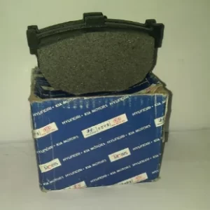 HYUNDAI ELANTRA-COUPE-TIBURON    (187)