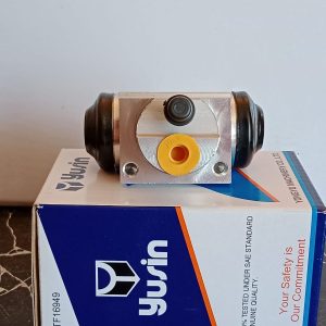 NISSAN TERRANO 2.4, D-22 4WD