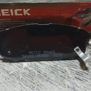 KIA SORENTO     (747)